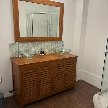 3 Pieces 2 Centre * Antibes