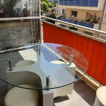 3 Pieces 2 Centre * Antibes