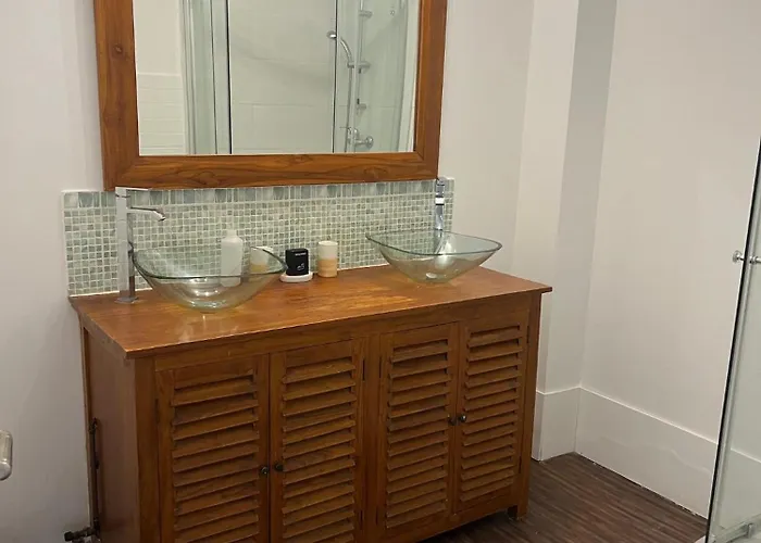 3 Pieces 2 Centre * Antibes